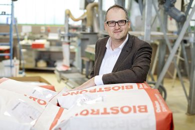 Markus Dedl: ''Our industry tends to follow the wrong labelling methods. If you state on a label that your poultry meat is produced without the use of antibiotics, at the same time you imply that other poultry meat is produced with antibiotics.'' Photo: Delacon
