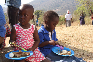Swaziland is prone to famine and malnourishment. The eggs of project  Canaan are distributed via a network of 31 local churches. <em>Photo:  Kirsten Graumans</em>