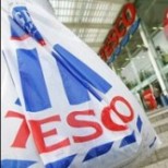 TV chef to convince Tesco shareholders of chicken welfare