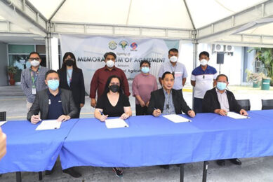 In November, agriculture secretary, William Dar, signed an MOA with Subic Bay Metropolitan Authority chairman and administrator, Wilma Eisma, to establish the country s first integrated cold examination facility in agriculture at the Subic Bay Freeport Zone. Photo: Philippines Department of Agriculture