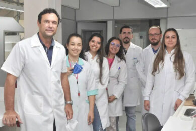 The team behind the vaccine development at the State University of Londrina, with on the left professor João Luís Garcia. - Photo: UEL