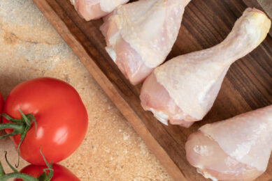 In Sao Paulo state, frozen products saw a monthly and an annual increase. The higher increase was for frozen drumsticks: 22.5% from February to March. Photo: Azerbaijan Stockers