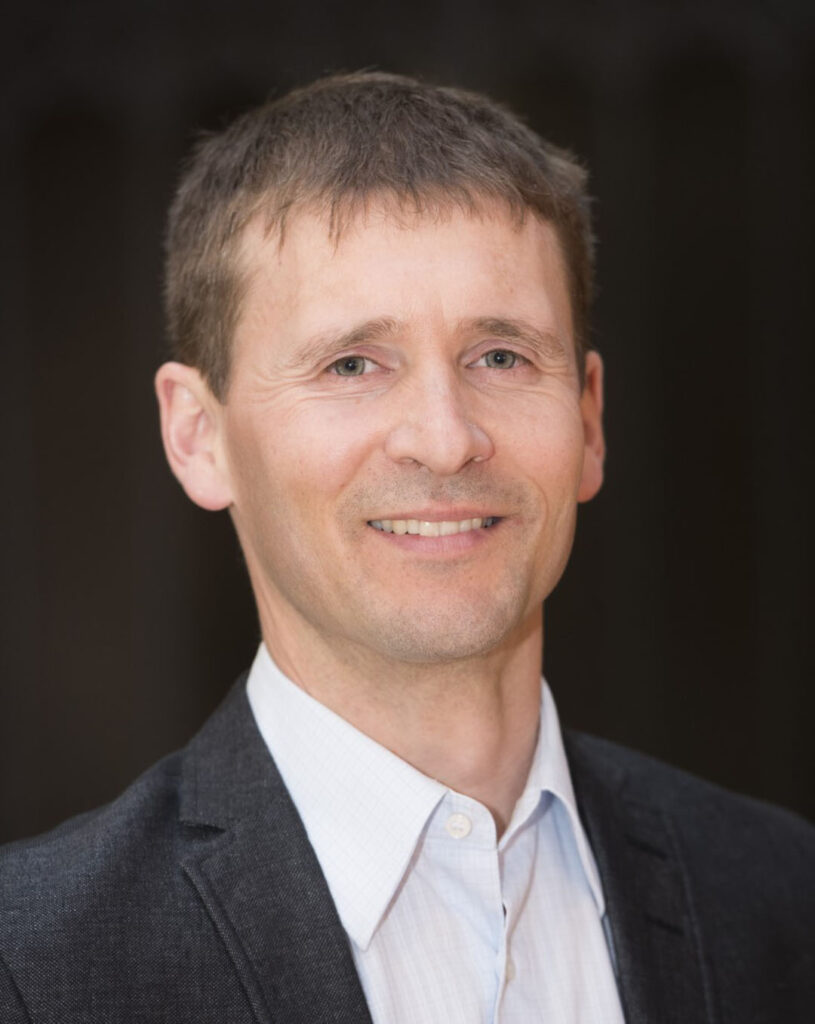 Dr Nathan Pelletier, vedúci výskumu EFC v oblasti udržateľnosti na University of British Columbia-Okanagan